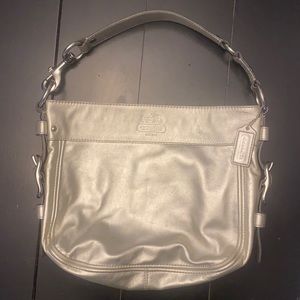 Beautiful Silver COACH F12671 Hobo Zoe Handbag Purse